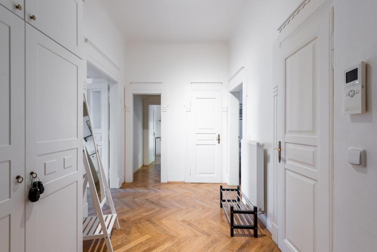 Grand Deluxe Vip Appartement